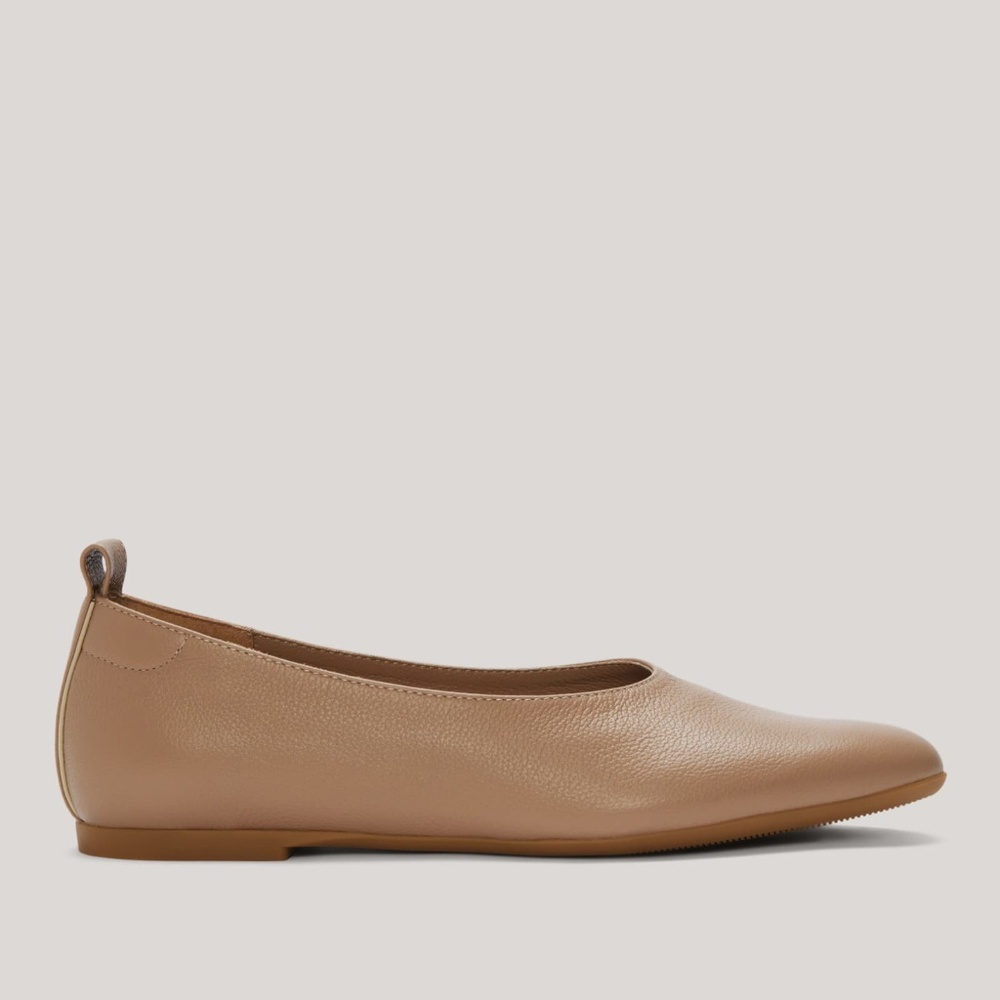 Everlane The Day Glove in Narrow Fit Tan Base - Size 10